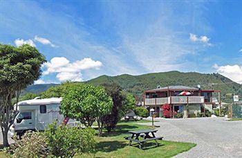 Picton Campervan Park Bagian luar foto