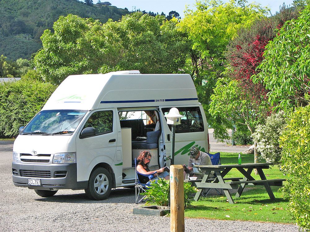 Picton Campervan Park Bagian luar foto